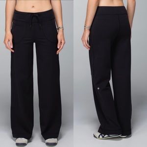 Lululemon Still Wide Leg Black Yoga Pant Size 2